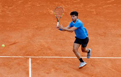 Alcaraz contra Etcheverry y Sinner contra Tomas Machac en octavos de final de Montecarlo