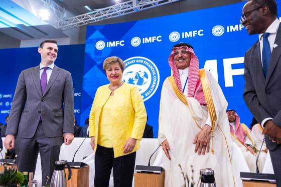 FMI apuesta por ayudas selectivas y reformas para que Europa supere estragos de la guerra