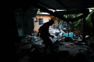 Muere mujer herida en el terremoto de Panamá, el primer deceso relacionado con el sismo