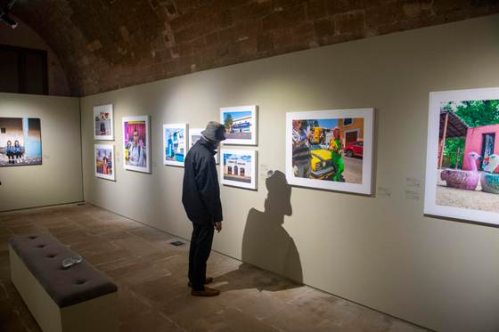 La Bienalsur argentina recala en Rabat con obras de artistas iberoamericanos y marroquíes