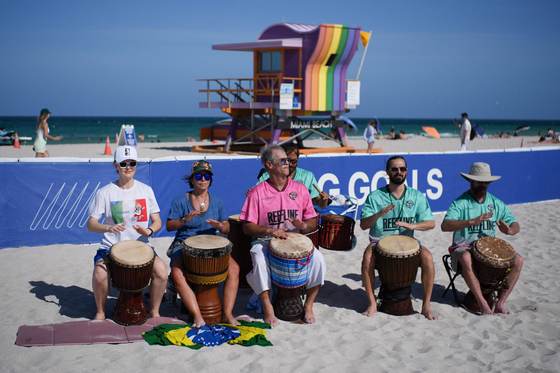 Miami Beach une Mundial y arte para advertir que el futuro del océano está en juego