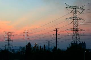 Expertos dicen que México abre oportunidad energética, pero redes y gas limitan inversión