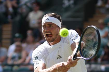 Zverev sigue de dulce y alcanza su techo en Wimbledon