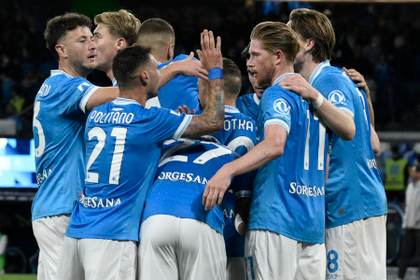 4-0. El Nápoles arrolla y el Inter tendrá que esperar una semana más