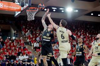 79-70. El Barça se despide de la Euroliga