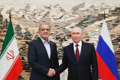 Pezeshkian le dice a Putin que Irán "vencerá" en su enfrentamiento con Estados Unidos