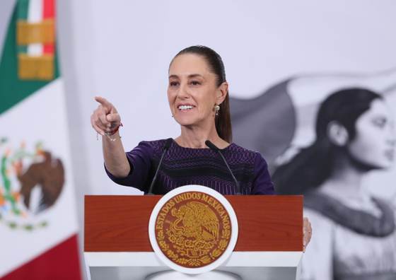 El 68 % de mexicanos aprueban a Sheinbaum, el nivel más bajo desde el inicio de su gestión