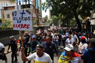 Trabajadores venezolanos rechazan la política salarial del Gobierno de Delcy Rodríguez