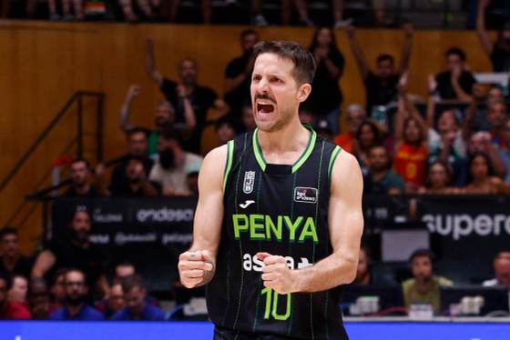 El supercampeón Asisa Joventut, a calmar su euforia con una díficil visita a Lugo