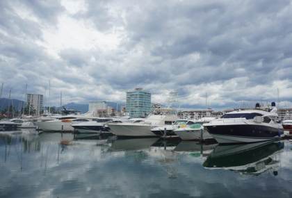 El huracán Trudy y un frente frío amenazan con fuertes lluvias y oleaje a México