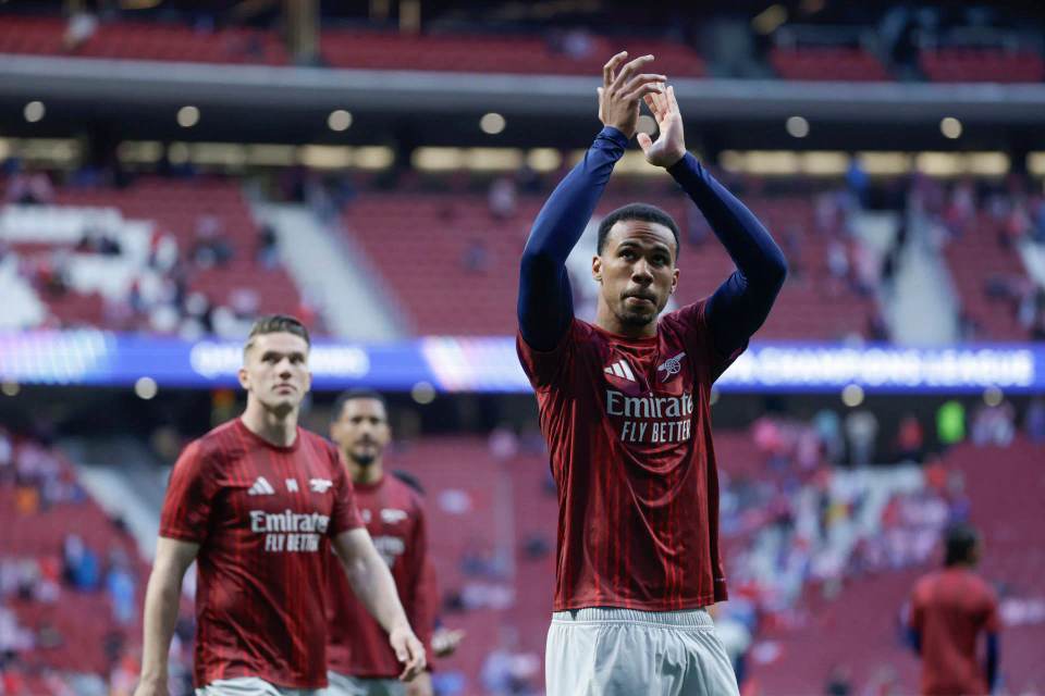 El Barcelona acelera por el delantero del Arsenal Gabriel Jesús para reforzar el '9'