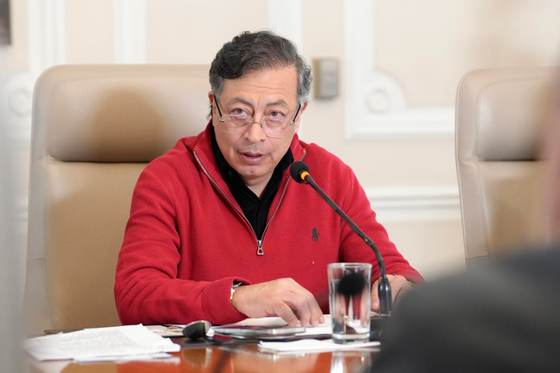 Petro reitera críticas a Noboa en un nuevo episodio de tensión con Ecuador por alias Fito