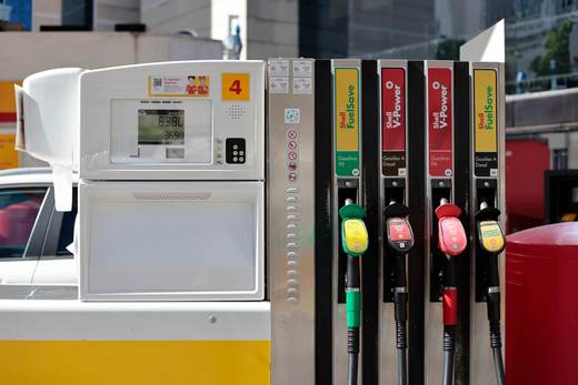 España y otros cuatro países europeos piden a la UE un nuevo impuesto a las energéticas