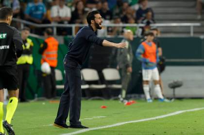 Arbeloa: "Hay que entender de fútbol y los que deciden no saben"