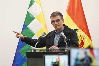 Paz dice que Morales "no merece ni un muerto más" ante amenazas de protestas en Bolivia