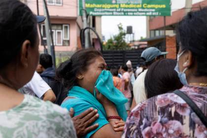 Nepal y China elevan a 633 los muertos y a casi 3.000 los desaparecidos tras la riada