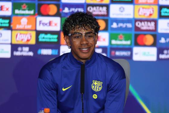 Lamine Yamal: "Ojalá pueda estar Neymar en el Mundial"