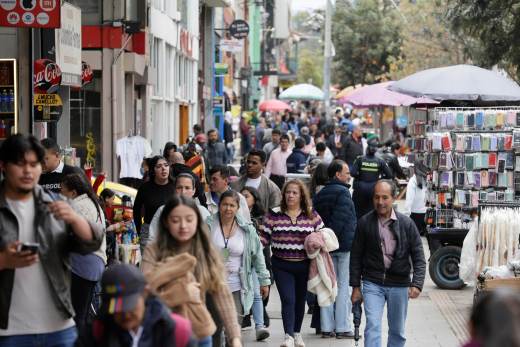 El Gobierno de Colombia apela al FMI tras denunciar su crisis fiscal "más crítica"