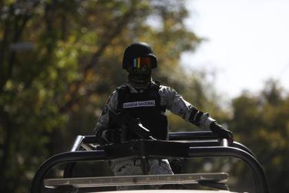 México detiene a once presuntos miembros de organizaciones criminales en estado de Sinaloa