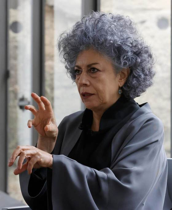 Doris Salcedo reivindica a Goya y lamenta que Colombia "no ha aprendido nada" de guerra