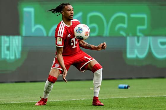 Michael Olise sucede a Mbappé como mejor jugador francés en el extranjero