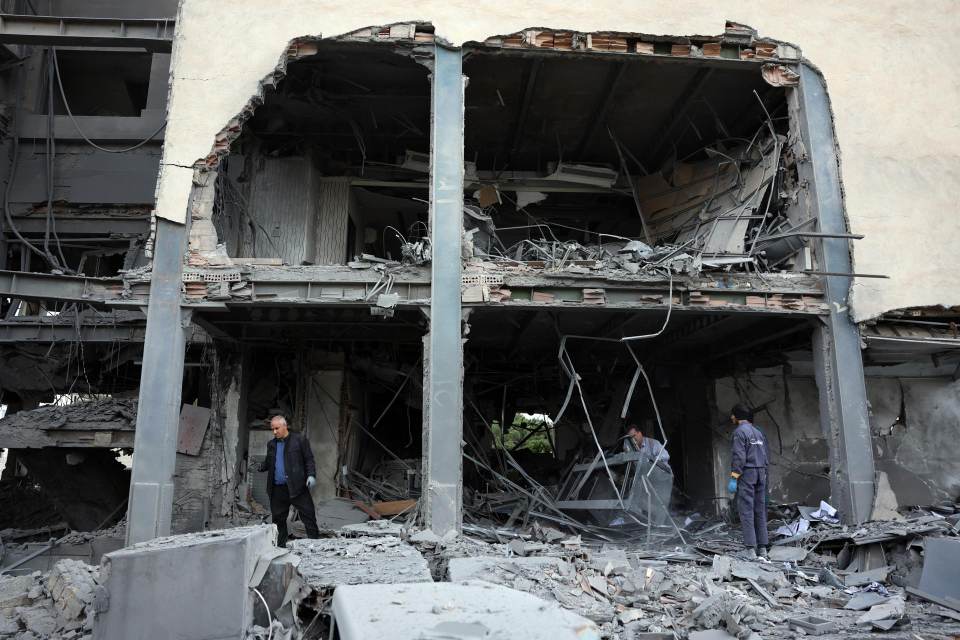 La cadena de televisión catarí Al Araby denuncia un ataque contra su oficina en Teherán