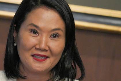 La encrucijada de Fujimori para gobernar Perú, un país cuya mitad rechaza su apellido