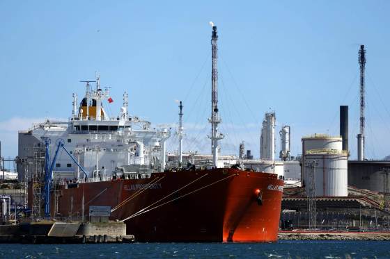 El brent se dispara un 3,86 % y sube de 103 dólares por tensiones diplomáticas EEUU-Irán