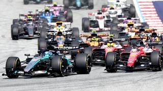 Russell gana el Gran Premio de Austria, por delante de Verstappen y de Antonelli