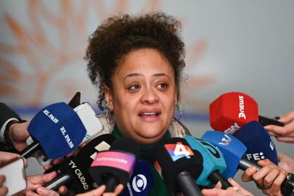 Lucila Rada pide a los uruguayos que hagan "vivir por siempre" a su padre, Ruben Rada