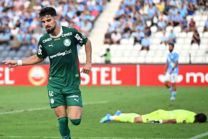 0-2. El argentino 'Flaco' López y el paraguayo Sosa ponen a Palmeiras a liderar el Grupo F