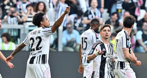 2-0. La 'Juve' quiere su plaza en 'Champions'