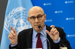 Alto comisionado ONU: Nobel a Pillay es vital en momento de continuos ataques a derechos