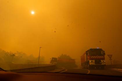 La mejora en el incendio cerca de Perpiñán (Francia) permite la vuelta de parte de los evacuados