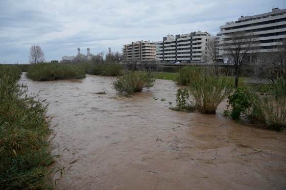 El río Besòs, en riesgo inminente de inundación con un caudal de 520 metros cúbicos