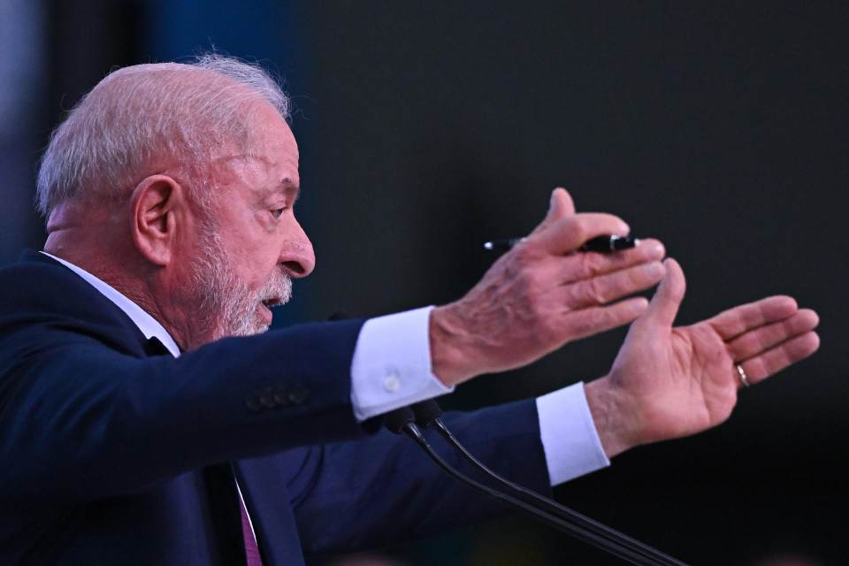 Lula dice que enviará a EE.UU. pruebas de la caída histórica de la deforestación en Brasil