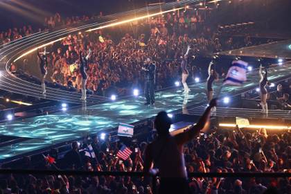 Empieza la final de Eurovisión, con Finlandia y Australia favoritas, y pendiente de Israel