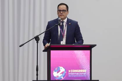Venezuela mantendrá el proceso de reestructuración de su deuda externa, pese a los terremotos