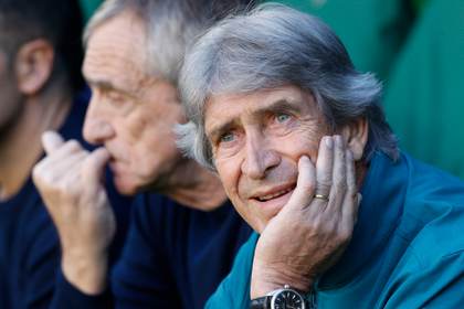 Pellegrini cita a 22 jugadores para el primer asalto en una lista sin Bakambu y Junior