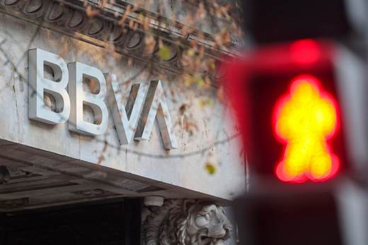 BBVA ve optimista estimación de crecimiento para México y prevé difícil ajuste fiscal