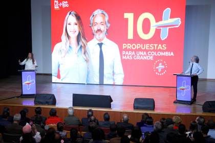 Candidata Paloma Valencia lanza plan para "desactivar" problemas estructurales en Colombia