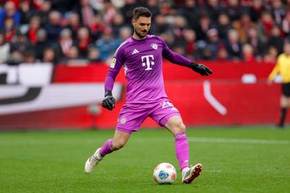 El portero Ulreich también se lesiona, tras Neuer y Urbig, y es baja contra el Atalanta