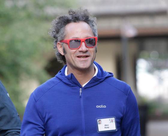 Palantir desata polémica con su “manifiesto” y su papel en la seguridad nacional de EEUU