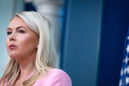 Casa Blanca dice que siguen los controles de tráfico del ICE tras muertes en Maine y Texas
