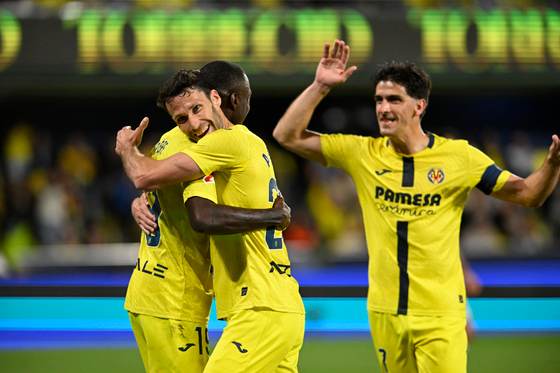 2-1.- El Villarreal roza la Liga de Campeones ante un Celta que no reacciona