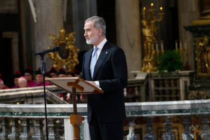 Los reyes tratan con León XIV su viaje a España y el compromiso con la paz