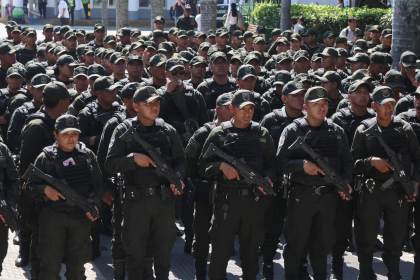 Bolivia despliega 230 agentes policiales para combatir el crimen en su región más poblada