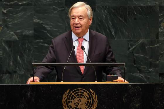 Guterres llama a gobernar la IA: "Debe ser moldeada por la humanidad y para la humanidad"
