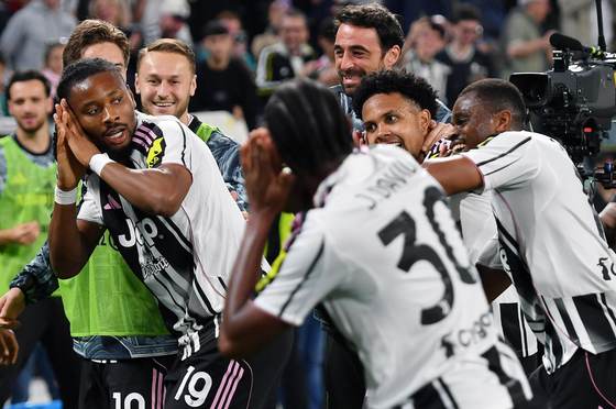 2-0. Acelerón del Juventus hacia la Liga de Campeones