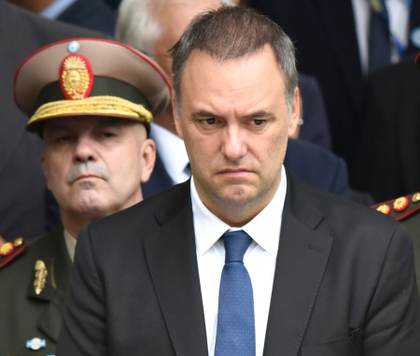 Adorni, jefe de Gabinete de Milei, renuncia tras meses de escándalos de corrupción